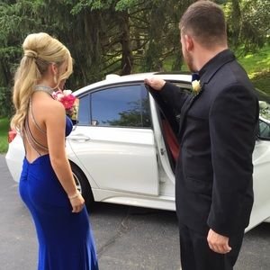 Blue-Open-Back Prom Girl Dress